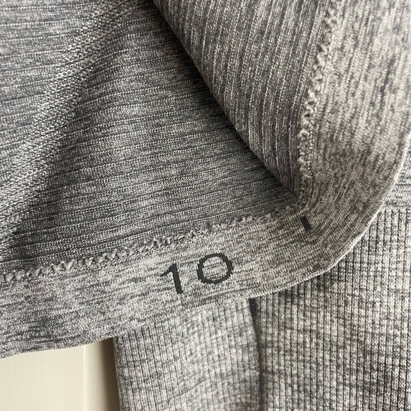 NEW LuLu Lemon Swiftly Tech - Picture 3 of 5